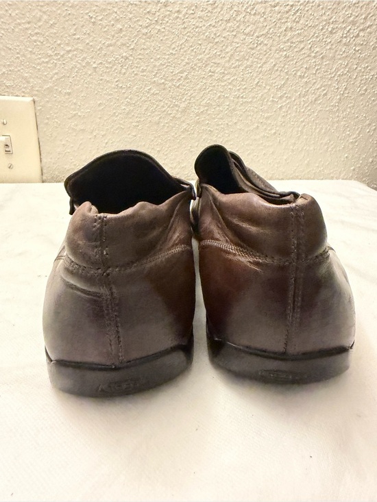 Tod\'s Dark Brown Leather Penny Loafers, pre-owned, gently owned. main image 5
